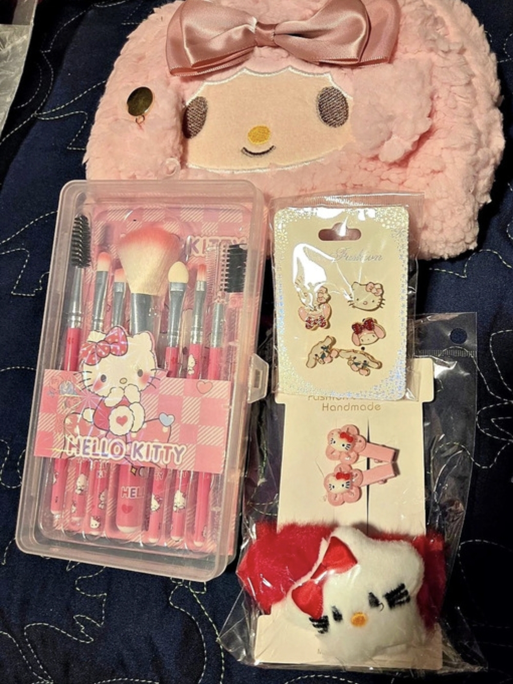 Hello Kitty Makeup Brush Set Pink Bundle